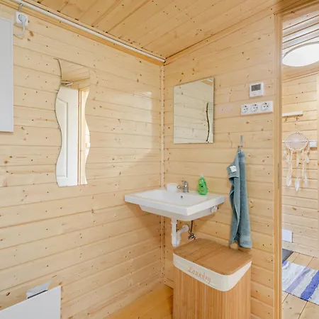 Semesterbostad Yurt And A House With Garden - Special Experience *
