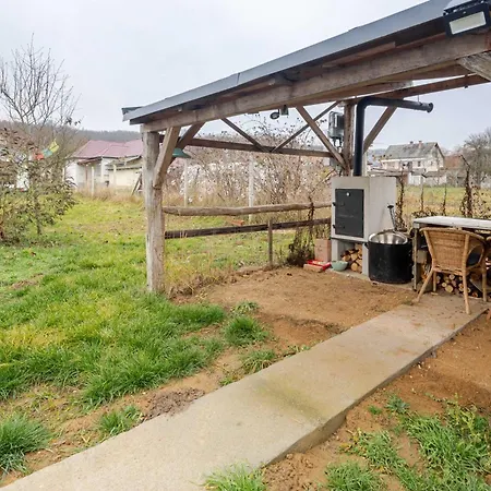 Yurt And A House With Garden - Special Experience Semesterbostad